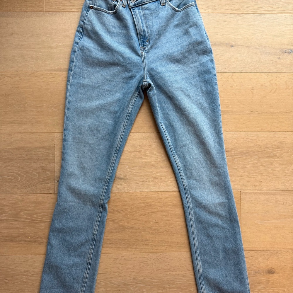Abercrombie & Fitch 90s Straight Ultra High Rise Curve Love Jeans 25